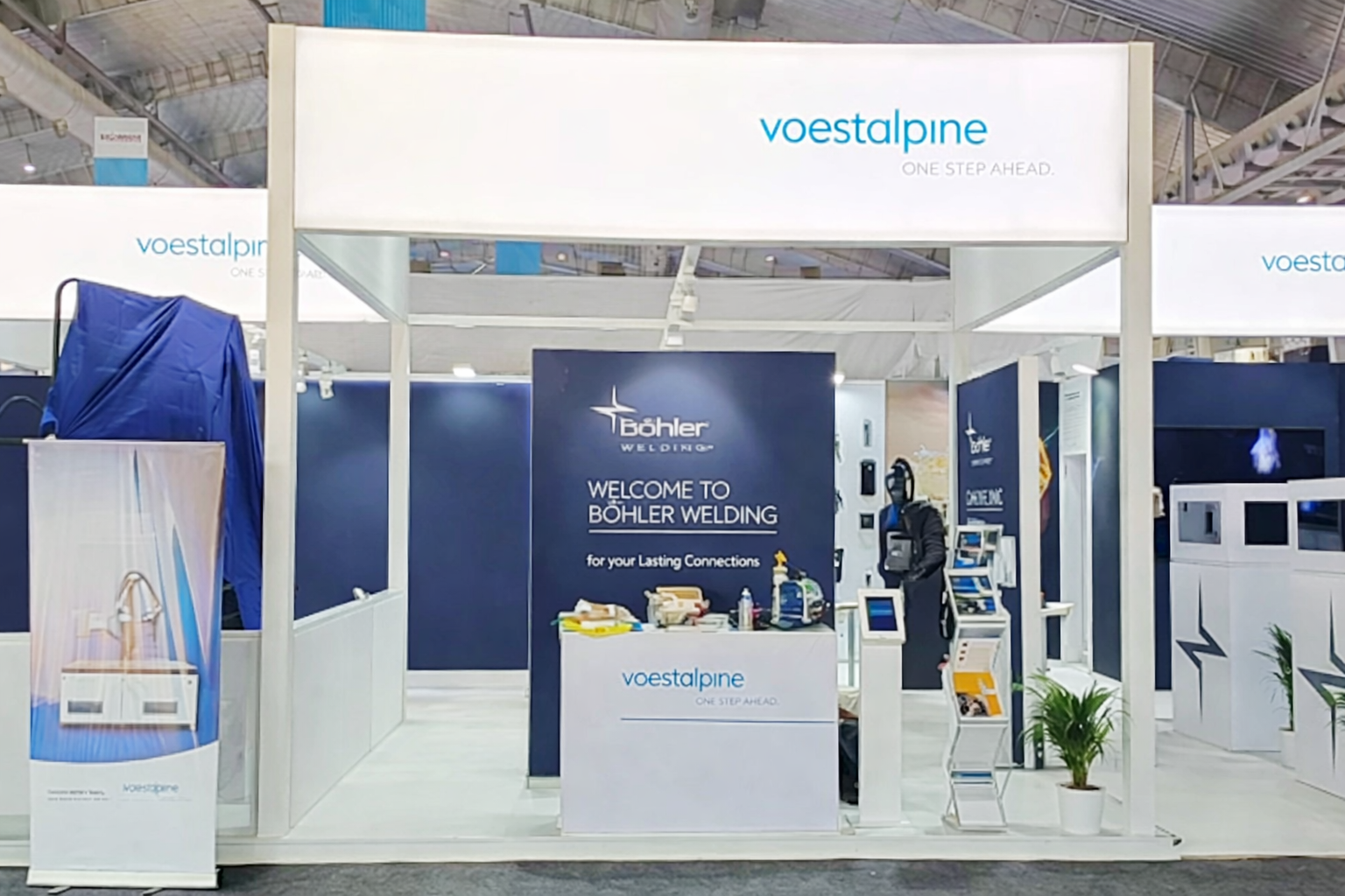 Jewellery exhibition booth design for IIJS venue